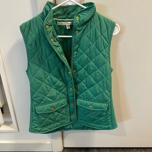 Women's Max Studio Green Quilt vest-size small